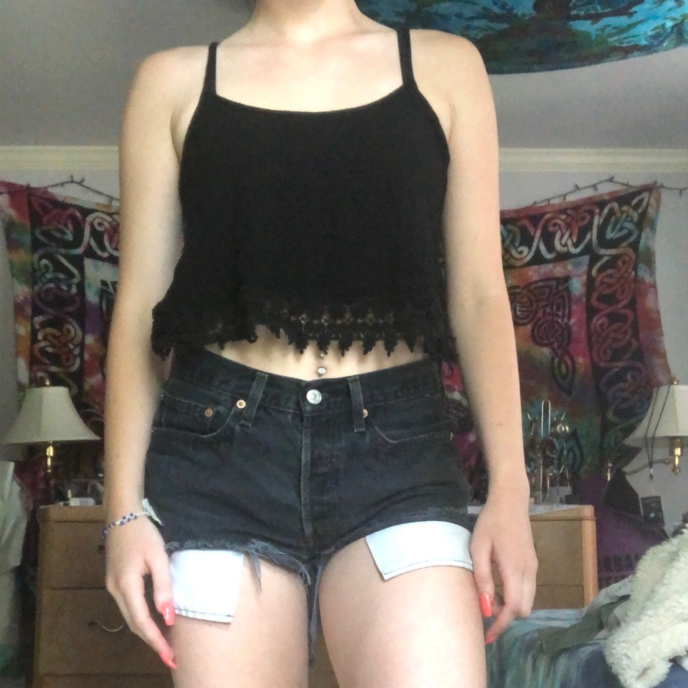 Black floral lace trim cropped tank top